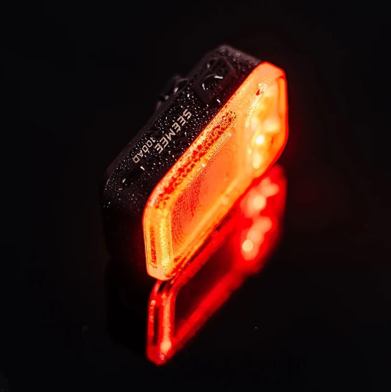 Lampka tylna radar MAGICSHINE SEEMEE SEEMEE 100AD, 100 lumenów